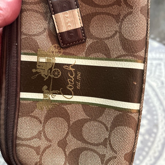 Coach clutch - Picture 4 of 4